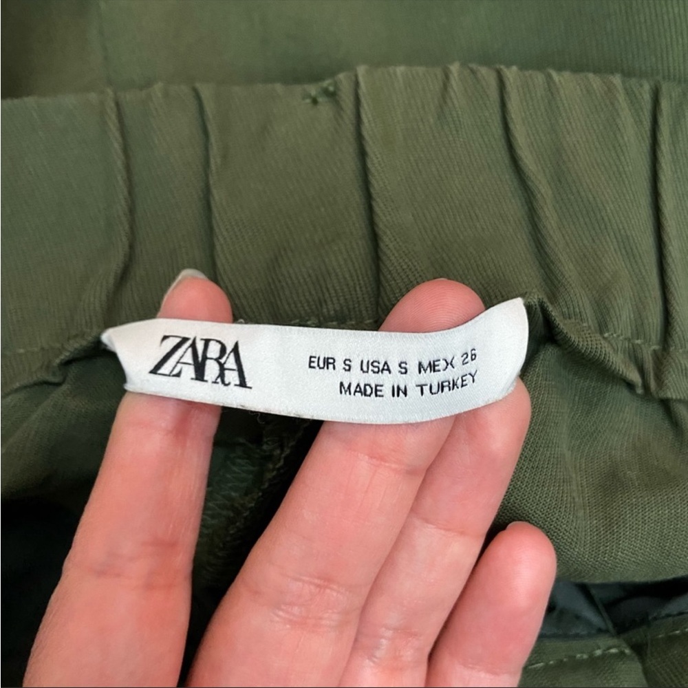 ZARA • Women’s Olive Green Cargo Utility Pants Size Small
